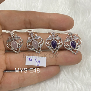 Prêt à expédier : Boucles d'oreilles pendantes en argent sterling 925 avec cabochon améthyste, en stock, faible MOQ - Product Image 1