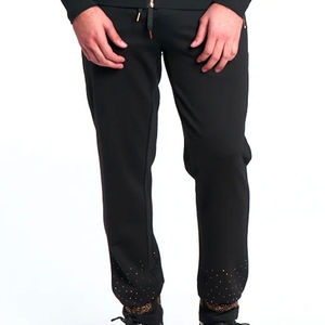 Survêtement pour homme de qualité supérieure à prix abordable, respirant, à séchage rapide, avec doublure en polaire et strass, idéal pour l'hiver, fabriqué au Pakistan - Product Image 4