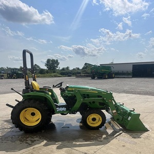 Entrega Rápida Disponible para el Tractor John Deere 3032E Diseñado para Manejar Trabajos Pesados en el Campo con Comodidad y Control - Product Image 6