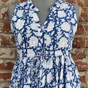 Robe longue en coton indien imprimée à la main, motif floral vintage, avec tunique d'été brodée pour femmes - Product Image 1