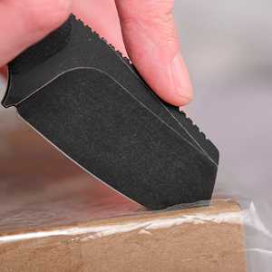 Couteaux à lame fixe avec lame large noire enduite, poignée texturée verte et étui de protection pour équipements utilitaires d'extérieur - Product Image 5