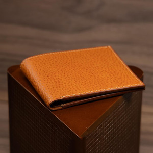 Carteras de cuero genuino premium para hombre, delgadas, con bloqueo RFID, plegables, con logotipo personalizado, proveedor mayorista OEM, alta calidad, exportación, en venta. - Product Image 5