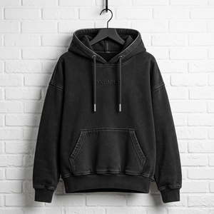 เสื้อฮู้ดดี้โอเวอร์ไซส์สีดำสำหรับผู้หญิง โลโก้ปัก ผ้าฝ้ายพรีเมียมเนื้อนุ่ม เสื้อสเวตเชิ้ตแบบสวมหัว ขายส่ง ผู้ผลิตเสื้อผ้าสตรีทแวร์ - Product Image 4
