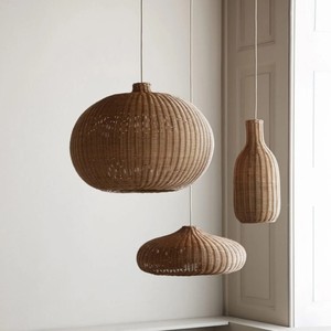 Pantalla de lámpara colgante de ratán hecha a mano, cubierta decorativa de estilo bohemio para iluminación de techo, para el hogar y hoteles, hecha en Vietnam. - Product Image 5