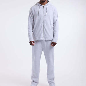 Ensemble de survêtement gris pour homme avec sweat à capuche et pantalon de jogging, tenue décontractée de sport et de détente, couleur unie, manches longues, coton mi-lourd - Product Image 2