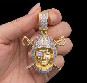 Pendentif Masque Iced Out en Moissanite VVS1 Couleur D Or Bicolore Bijoux de Luxe Personnalisés Hip Hop - Product Image 3
