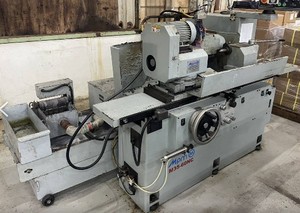 Máquina Rectificadora Cilíndrica CNC Hidráulica de Precisión Usada con Motor y Componentes de Engranajes de Alta Productividad - Product Image 2