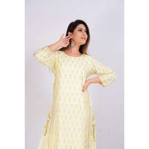 AARTI FASHION Traje Salwar Informal de Cuello Redondo y Manga Tres Cuartos, Silueta Holgada, Tejido de Tela, Bordado a Mano, Transpirable, para Uso Diario - Product Image 4