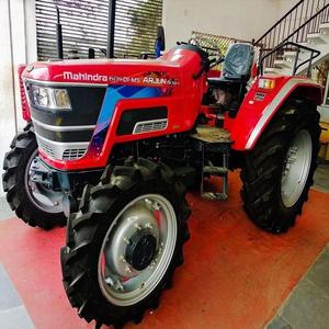 Tracteur Mahindra d'occasion à prix bas, en bon état et avec tous les accessoires disponibles à la vente à des prix avantageux - Product Image 3