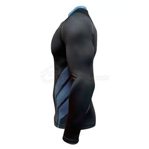 Rashguard de MMA con logo personalizado, material de spandex y poliéster, transpirable, para venta en línea. - Product Image 2