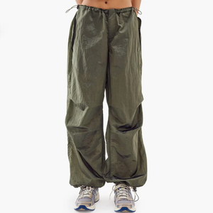 Outfitize International Vente en gros Pantalons cargo pour femmes, style jogger, avec revers côtelés, multi-poches, tactiques, logo personnalisé, en gros - Product Image 6