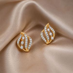 ต่างหูแบบติดหูรูปใบไม้ประดับเพชรทองคำขาวสีเหลืองทอง - Product Image 4