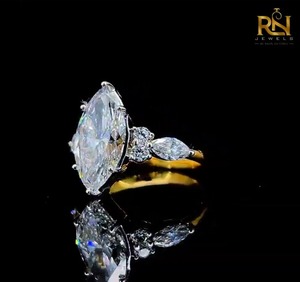 Bague de fiançailles unisexe en or 9K/14K/18K avec diamant de laboratoire taille marquise 2 carats couleur DEF, motif floral en grappe, OEM ODM Vente en gros B2B - Product Image 4