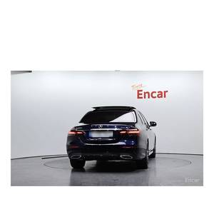 Mercedes-Benz Classe E E350 4MATIC AMG Line 2023, 16 891 km, boîte automatique, sièges en cuir, conduite à gauche, caméra de recul - Product Image 4