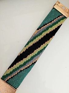 Bracelet perlé léger à profil fin, finition lisse, prix usine de gros - Product Image 4