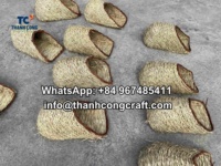 Vente en gros : Maison pour animaux en herbe de Cogong tressée, certifiée SMETA, écologique, de la marque Thanh Cong Craft, jouet à mâcher pour petits animaux (lapins)