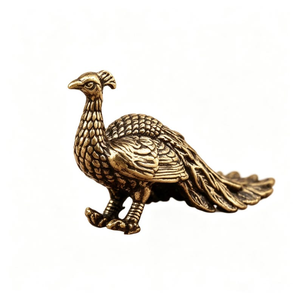 Figura de Pavo Real Hecha a Mano en Latón, Estatua Decorativa de Metal, Elegante Escultura de Pájaro para Mesa, Decoración para Hogar u Oficina, Vida Silvestre - Product Image 1