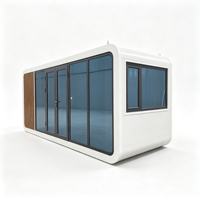 Maison conteneur préfabriquée de type capsule spatiale, design élégant, luxe moderne, étanche, écologique, pour le camping
