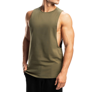 เสื้อกล้ามออกกำลังกายผู้ชายแบบเว้าลึก ผ้าคอตตอนผสมสแปนเด็กซ์ แห้งเร็ว สั่งทำได้ - Product Image 3