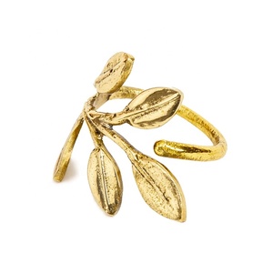 Rond de serviette doré élégant porte-serviettes en métal de qualité supérieure avec un design élégant pour la décoration de table de mariage - Product Image 4