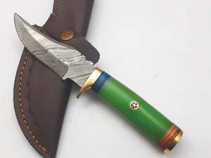 Drop Point Hunting Knife Damascus Steel Blade Green Handle With Brass Accents Outdoor Survival <b>Tool</b> - Product Image 1