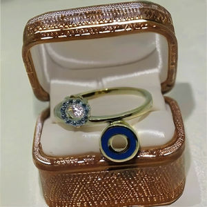 Anillo Abierto Ajustable de Oro Puro de 22K con Diseño Circular de Esmalte Azul |   Anillo de Dedo Minimalista Hecho a Mano en Oro para Mujer - Product Image 3