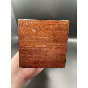 Quemador de incienso tradicional de madera hecho para uso en templos, rituales espirituales y actividades de adoración diaria en el hogar. - Product Image 5