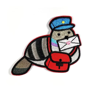 Patch brodé sur mesure en feutre non tissé pour vêtements, chapeaux, sacs à dos – Application facile : thermocollant, à coudre ou avec options de fixation auto-agrippante - Product Image 4