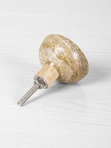 Tiradores y pomos modernos de resina hechos a mano para puertas de armarios y cajones - Product Image 6