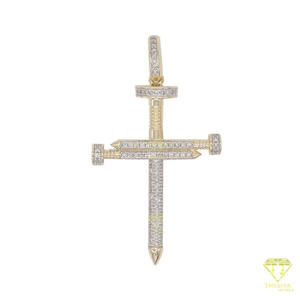 Collier élégant avec pendentif croix en or jaune plaqué, finition luxueuse avec diamant de laboratoire - Product Image 3