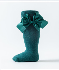 Venta al por mayor nuevo diseño hasta la rodilla princesa lindos lazos <span class=keywords><strong>recién</strong></span> nacido <span class=keywords><strong>medias</strong></span> acogedoras algodón color caramelo bebé calcetines largos - Product Image 5