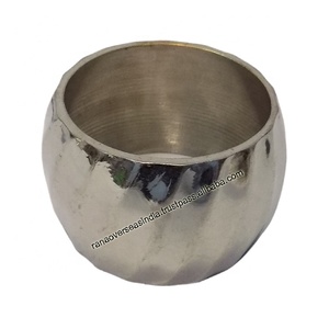 Servilletero clásico al por mayor hecho de metal para cenas, fiestas, reuniones familiares y uso diario - Product Image 1