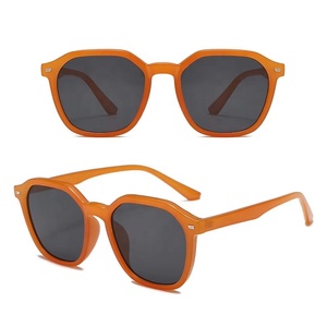 Personality Retro Rivet Leopard <b>Square</b> Sunglasses Custom Print Logo PC <b>Frame</b> Vintage UV Protection for Outdoor Sun Glasses - Product Image 1