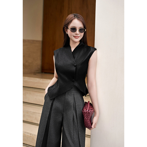 Traje de Oficina Elegante para Mujer, Negro, de Tafetán, Corto, con Botones, Cuello en V Asimétrico, Diseño a Medida, ODM OEM - Product Image 3