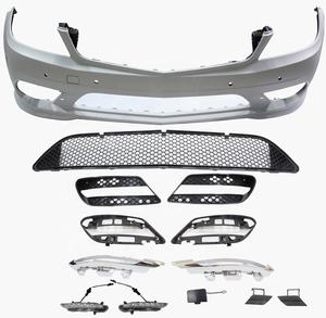 Kit carrosserie avant, panneau avant, pare-chocs avant pour BENZ W204 4D 2008-2010, look AMG, pièces de carrosserie automobile - Product Image 4