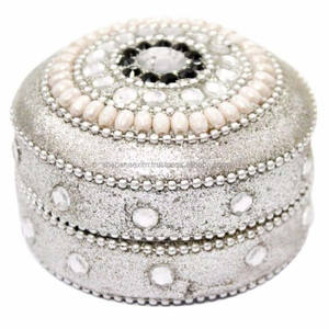 Boîte à bijoux de luxe avec perles et miroirs, organisateur durable, magnifique boîte à bijoux perlée, idéale pour les cadeaux - Product Image 6