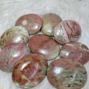 Venta al por mayor de alta calidad Natural Indonesia Rosa Unakite jaspe Palma piedra piedras preciosas artesanías curación cristal 45x35x15mm - Product Image 1