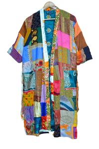 Nouvel arrivage de Robe patchwork en soie Peignoir patchwork Kimono Robe de chambre Saree Sari Robe pour femmes - Product Image 4