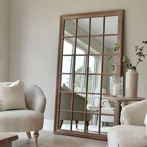 Grand miroir rectangulaire en teck de style fenêtre avec cadre à grille pour décoration intérieure rustique, moderne ou de ferme - Product Image 2