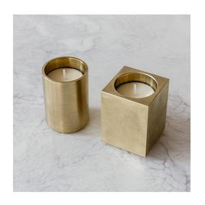 Vente en gros de pots à bougies en métal géométrique, contenants à bougies gravés avec couvercle, fournitures de bougies personnalisées de luxe - Product Image 3