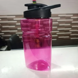 Bouteille à boire transparente rose attrayante avec couvercle rabattable pratique pour l'école, la remise en forme, le bureau, les voyages et l'hydratation quotidienne - Product Image 2