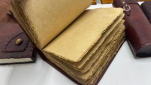 Carnets en cuir assortis faits main de qualité supérieure, avec artisanat d'artisanat traditionnel, fabrication OEM en gros et approvisionnement pour l'exportation mondiale - Product Image 3