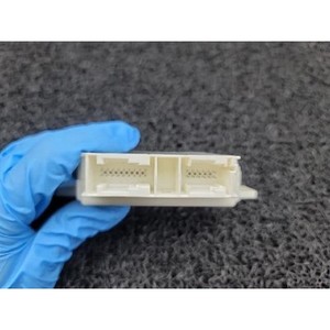 ECU และโมดูลคอมพิวเตอร์มือสองสำหรับรถยนต์ C-class รุ่น A2044401001 - Product Image 3
