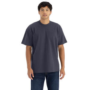 Camiseta Unisex de Alta Calidad Next Level Apparel, con Logotipo Personalizado, Corte Regular, Estilo Urbano, Manga Corta, Deportiva, de Algodón, para Hombre - Product Image 1