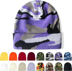 Gorros de invierno de punto Jacquard para hombres y mujeres 100% de lana con forro interior cálido lote a granel para playa y viajes - Product Image 1