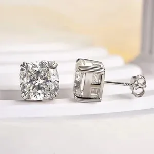 Pendientes de Diamantes Cultivados en Laboratorio IGI de 4.00Ct, Corte Cojín, EF/VS1, Oro Blanco de 14k - Product Image 2