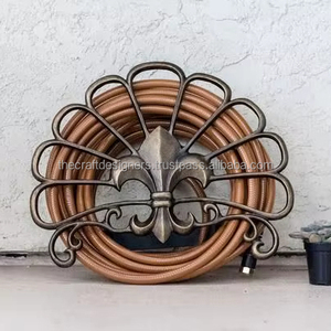 Soporte de Pared para Mangueras de Hierro Resistente para Mangueras Grandes que Proporciona una Construcción Robusta y un Montaje Seguro - Product Image 1