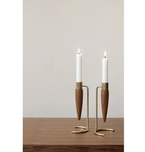 เชิงเทียนตกแต่งสไตล์หรูหราสำหรับการตกแต่งโดยรอบและการแสดงบนโต๊ะ - Product Image 4