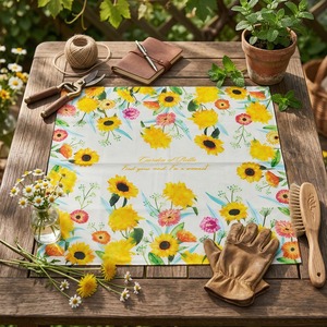 [K-ESSENTIALS] ผ้าพันคอผ้าฝ้ายลายดอกไม้สีเหลือง 60s ขนาด 50x50 ซม. ผ้าเช็ดหน้าแบบนุ่มใช้ซ้ำได้ - Product Image 4
