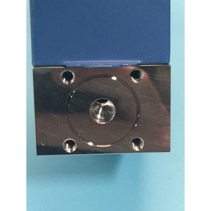 Unit Instruments UFC-<b>1660</b> Mass Flow Controller - Trusted Global Legacy Semiconductor Equipment and Parts at - Product Image 6